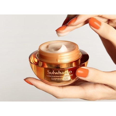 浓缩人参焕肤霜10ml