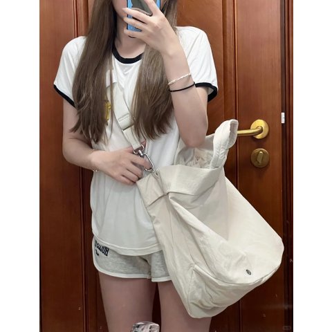 Lululemon真发疯了！首次降价On My Level 托特包 20L