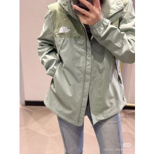 The North FaceGreen Antora 雨衣夹克