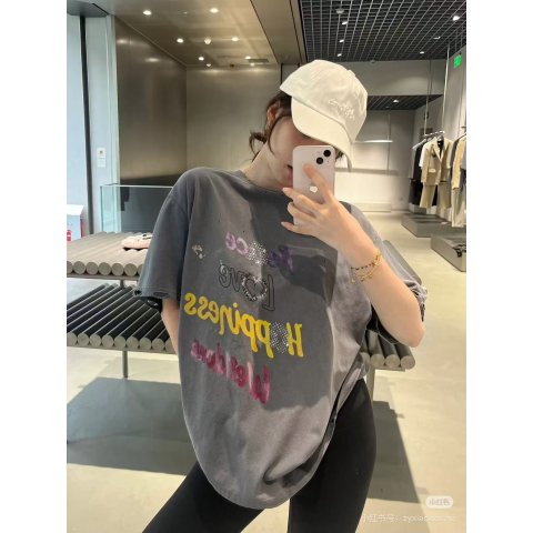 Lettering 灰色T恤