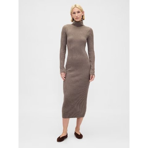 CashSoft 高领连衣裙