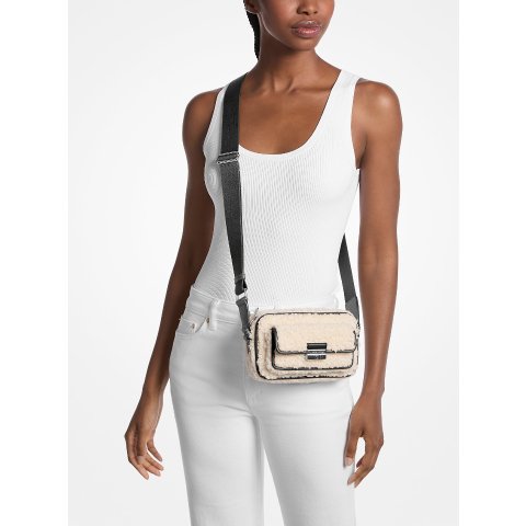 Bradshaw 超迷你羊羔绒斜挎包