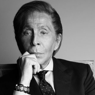 高定华服大师Valentino Garavani逝世，93岁红毯之王谢幕！绝美“瓦伦蒂诺红”永存！