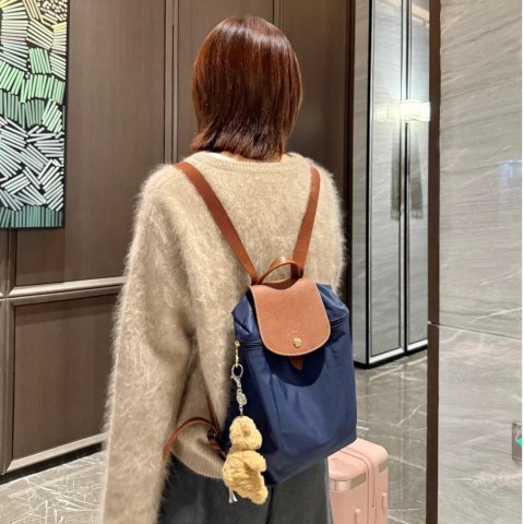 Longchamp Le Pliage 背包 M号