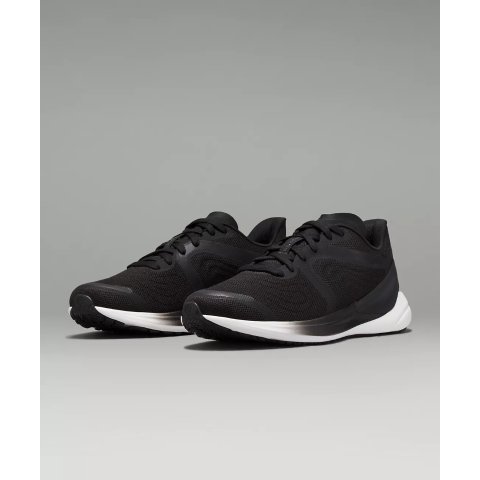 Lululemon Blissfeel 2 女士跑鞋