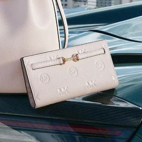 3折起+额外8折！均价$50Michael Kors 钱包卡包狂降- 荔枝纹钱包$39
