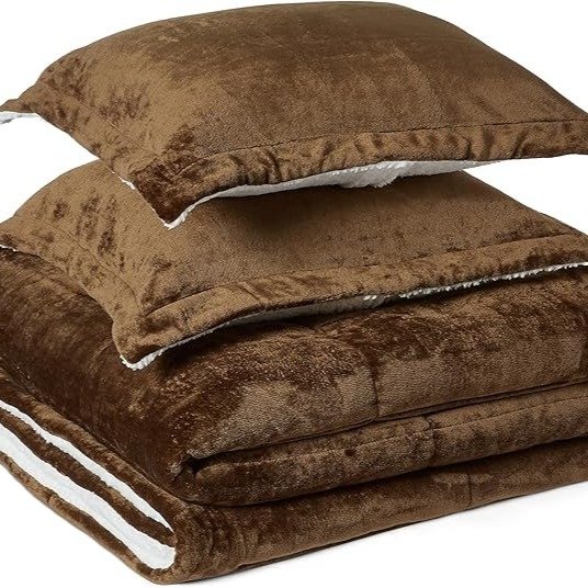 Amazon Basics 双面可翻转 Sherpa 保暖被套装，King 特大号