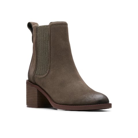  Chamberly 麂皮短靴