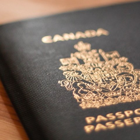 重磅！加拿大总理访华传喜讯：中国即将对加拿大公民实行免签！