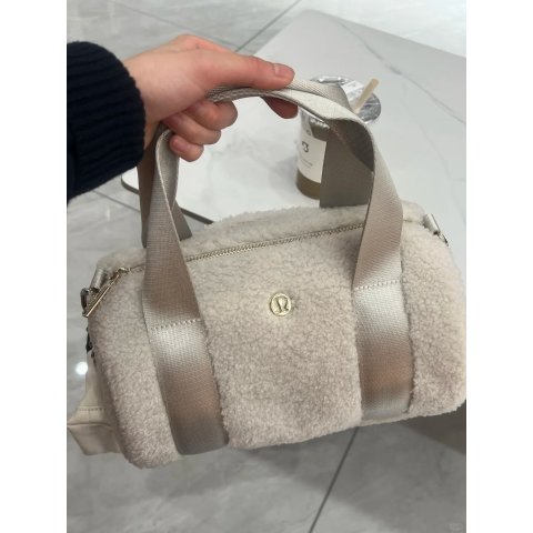 Fleece 迷你圆筒包 5L