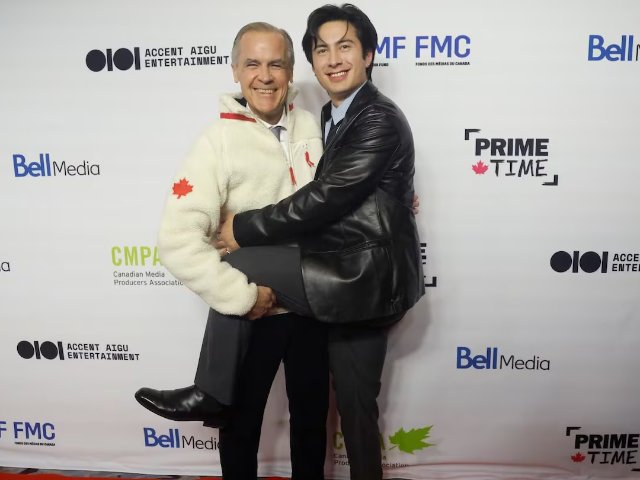 加拿大总理也追BL剧？《巅峰对决》...