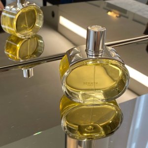 神秘性感不讨好