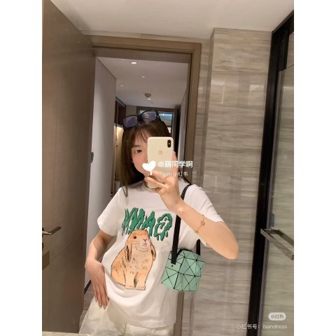 GanniWhite 兔子图案T恤