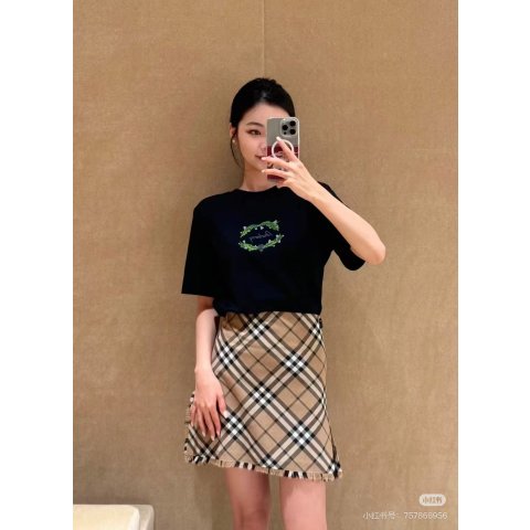 BurberryBlack Thistle 标志T恤