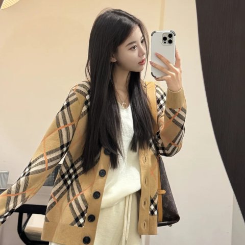 低至4折！BBR拉链卫衣$355SSENSE 大童外套捡漏👧🏻TNF马甲$106