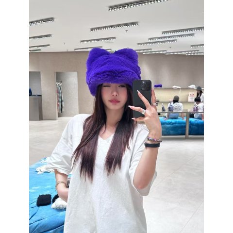 Purple 蝴蝶结毛绒针织帽