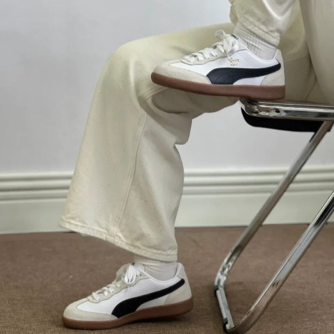 Puma Club II 女休闲板鞋