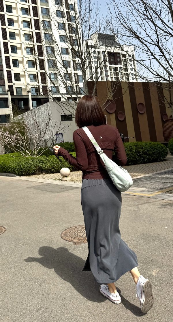 Softstreme 垂感中裙