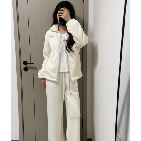 Off-White Extreme Pile拉链外套