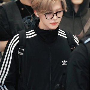 Footlocker 季末清仓 | Vans 大童棋盘格鞋子$23.9