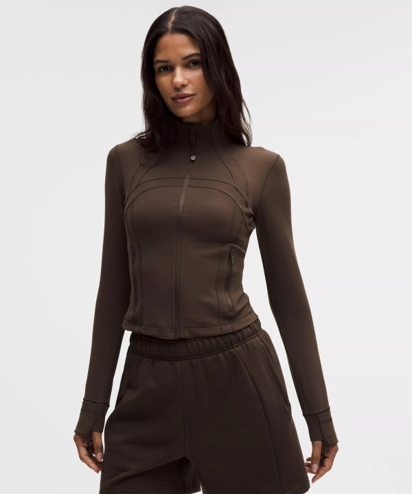 Lululemon Nulu 短款外套