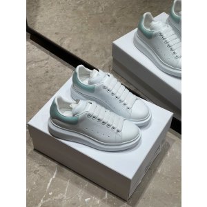 Alexander McQueen大码有货Oversize 白色运动鞋