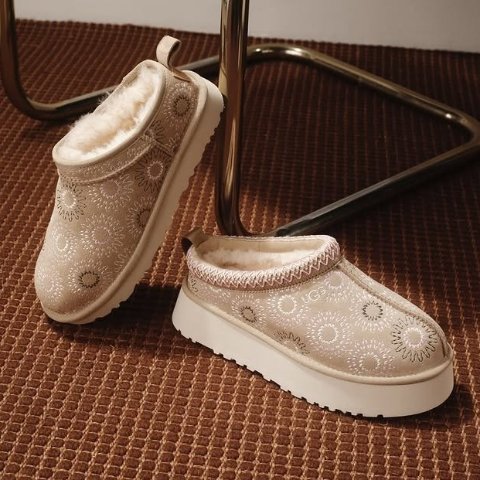 UGG Tazz Sun Stitch 女款