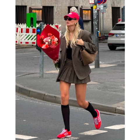 Tokyo Shoes 休闲鞋 红银