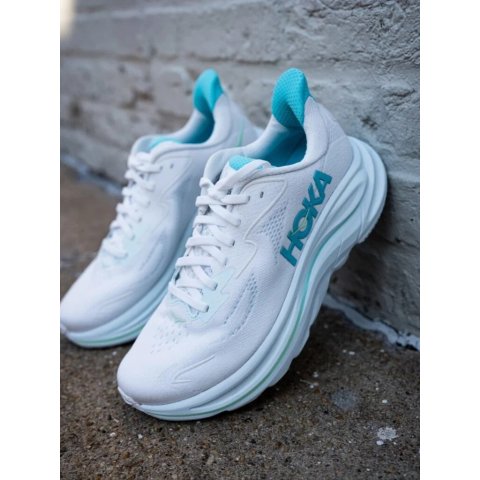 HOKA Clifton 10 男鞋