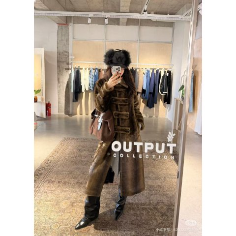 openyy 仿皮草长款外套