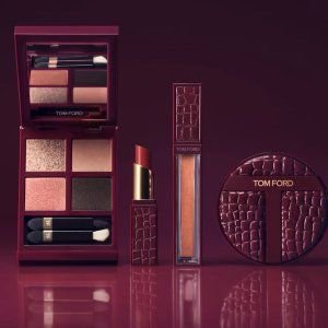 新年妆容氛围感拉满