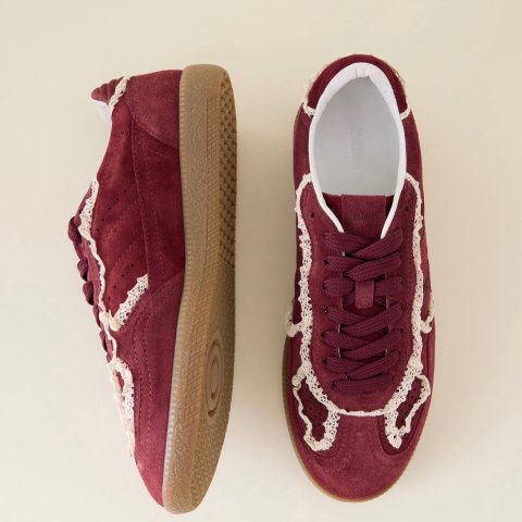 Alohas Tb.490 镂空绑带运动鞋