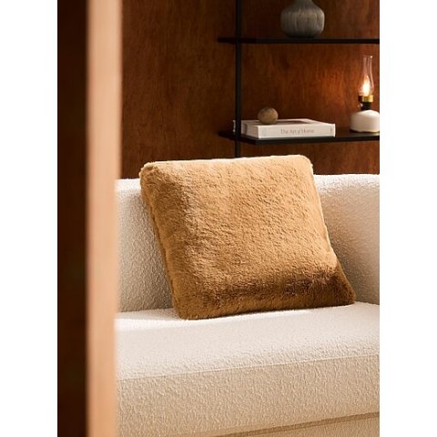 Faux-fur 靠垫 45x45cm