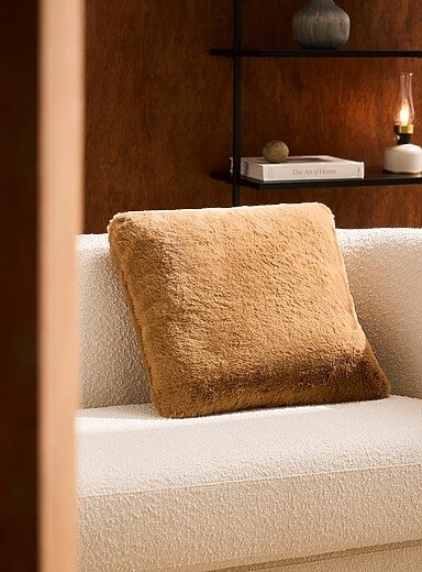 Faux-fur 靠垫 45x45cm