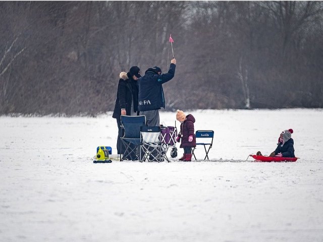 安省冰钓攻略 - 注册冰屋、许可执...
