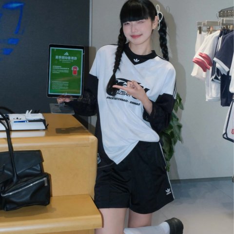 Firebird 三条杠短裤