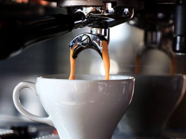 咖啡牛肉“狂飙”！加拿大2025年...