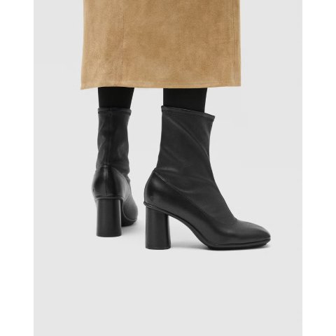 Sculpted Alba 65 女士中跟皮靴