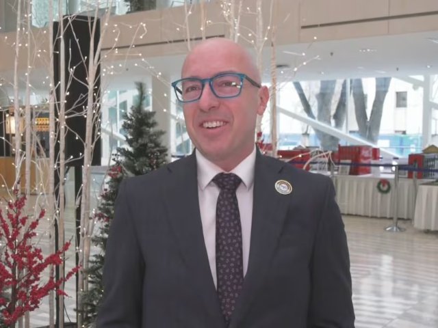 东北文旅上大分了！加拿大市长都去哈...