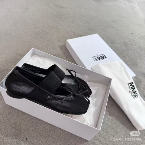 女款芭蕾平底鞋 黑色