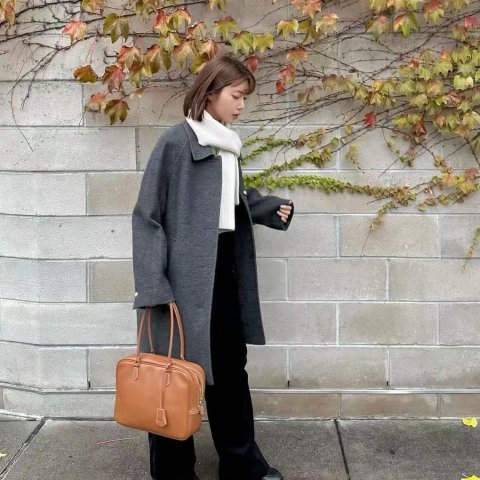 DUNST FOR MEN容量好大~Classic 28 棕色皮革包