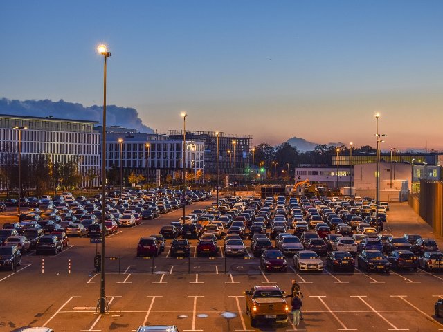 Volvo, Tesla有望成为加...