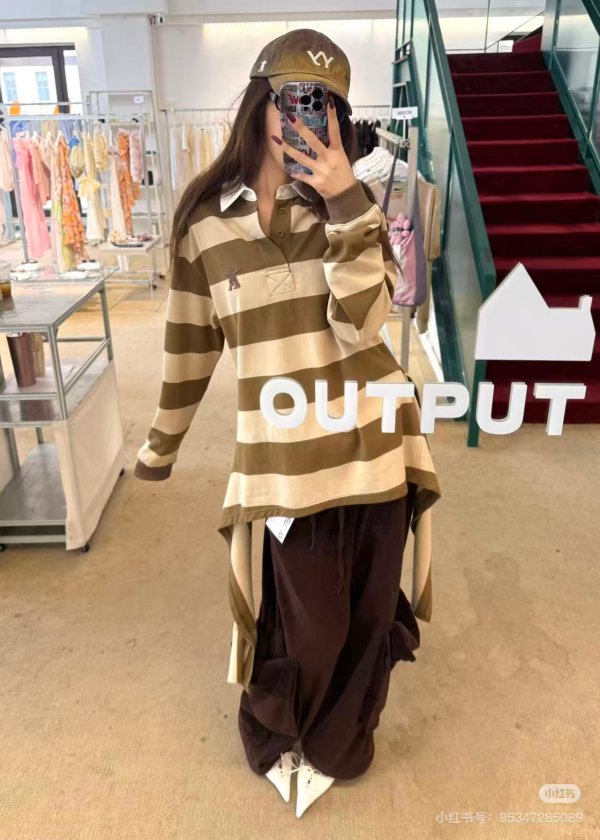 Beige 条纹长袖POLO衫