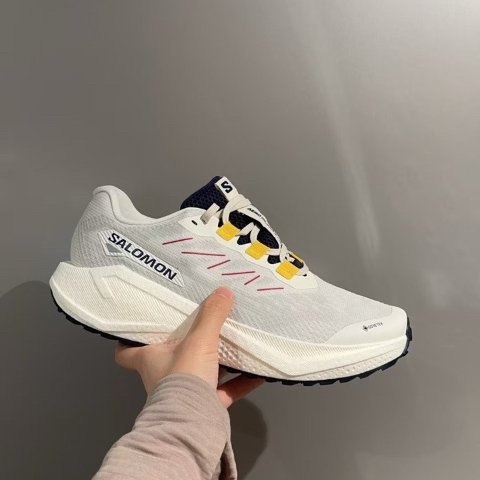 Salomon AERO BLAZE 3 防水跑鞋