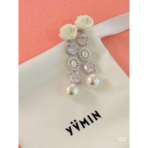 YVMIN Paper Ball 流苏耳环