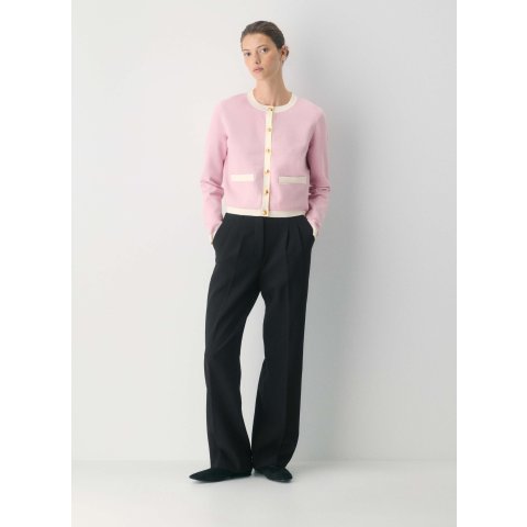 Approach Wonder Yarn 开襟羊毛衫