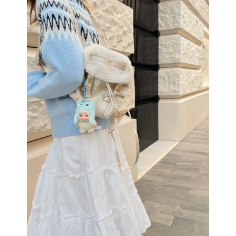 Lululemon装下可爱！Wunderlust Nano 羊毛背包