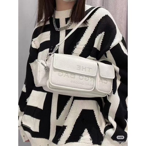 Marc JacobsOff-White 皮革单肩包