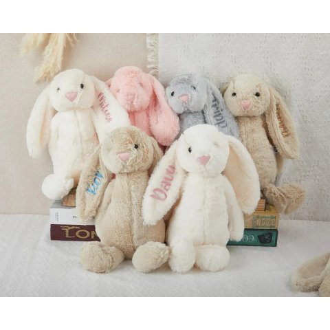 定制刺绣兔毛绒玩具