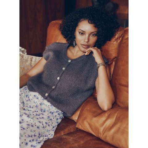 羊毛马海毛马甲 彩色纽扣